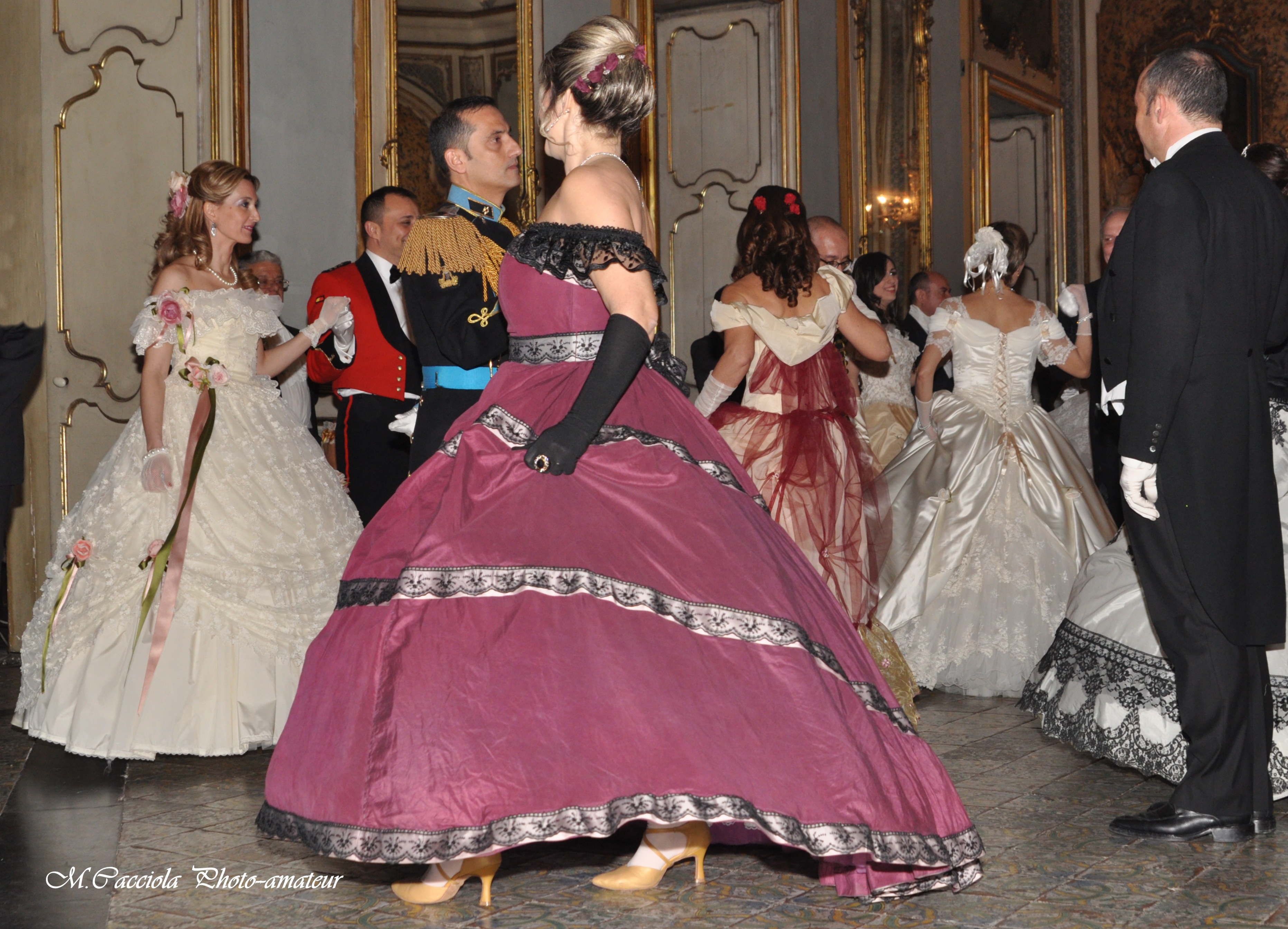 video Compagnia Nazionale Danza Storica