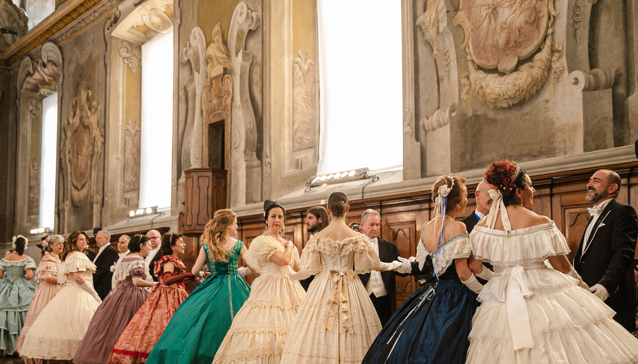 video Compagnia Nazionale Danza Storica