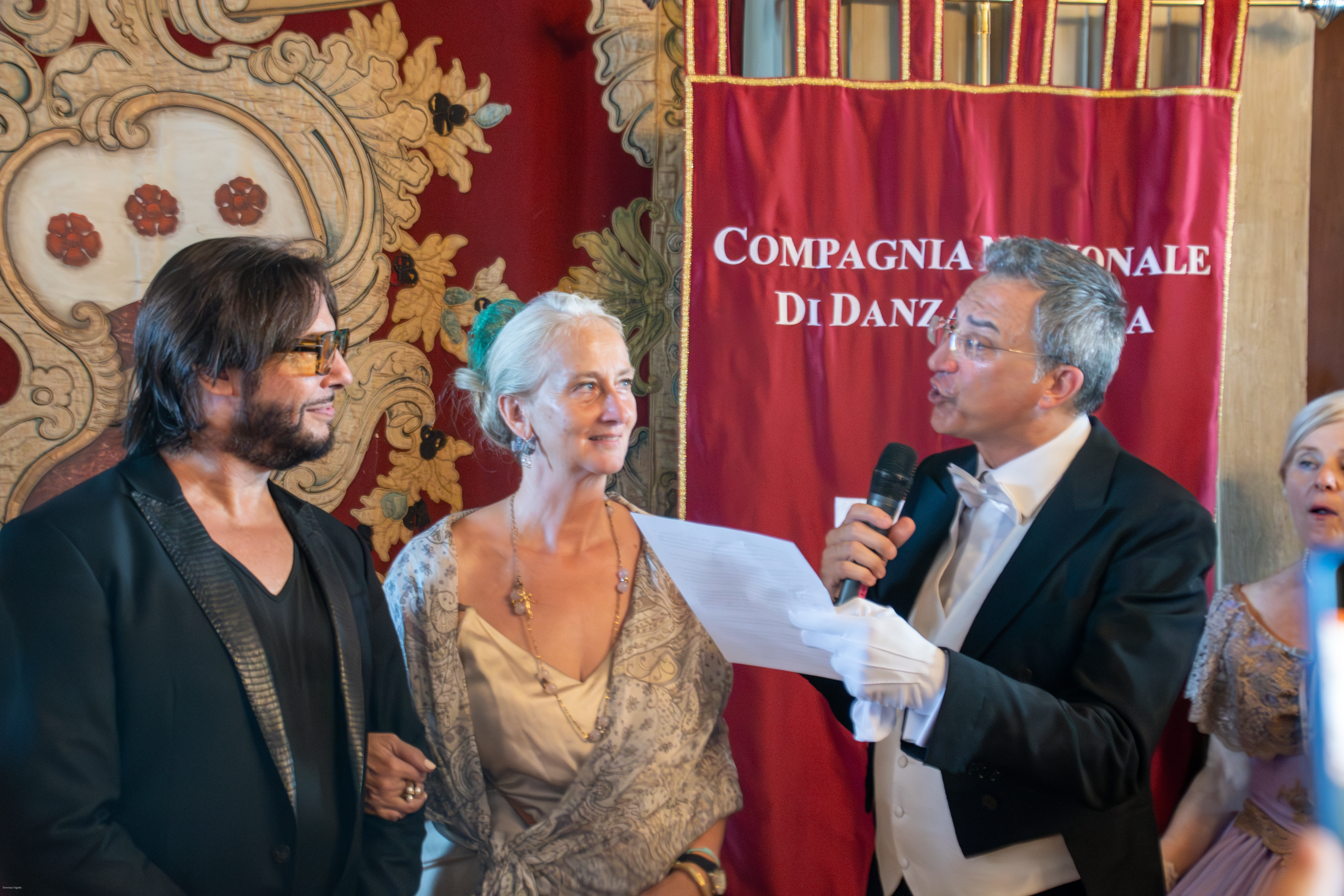 video Compagnia Nazionale Danza Storica