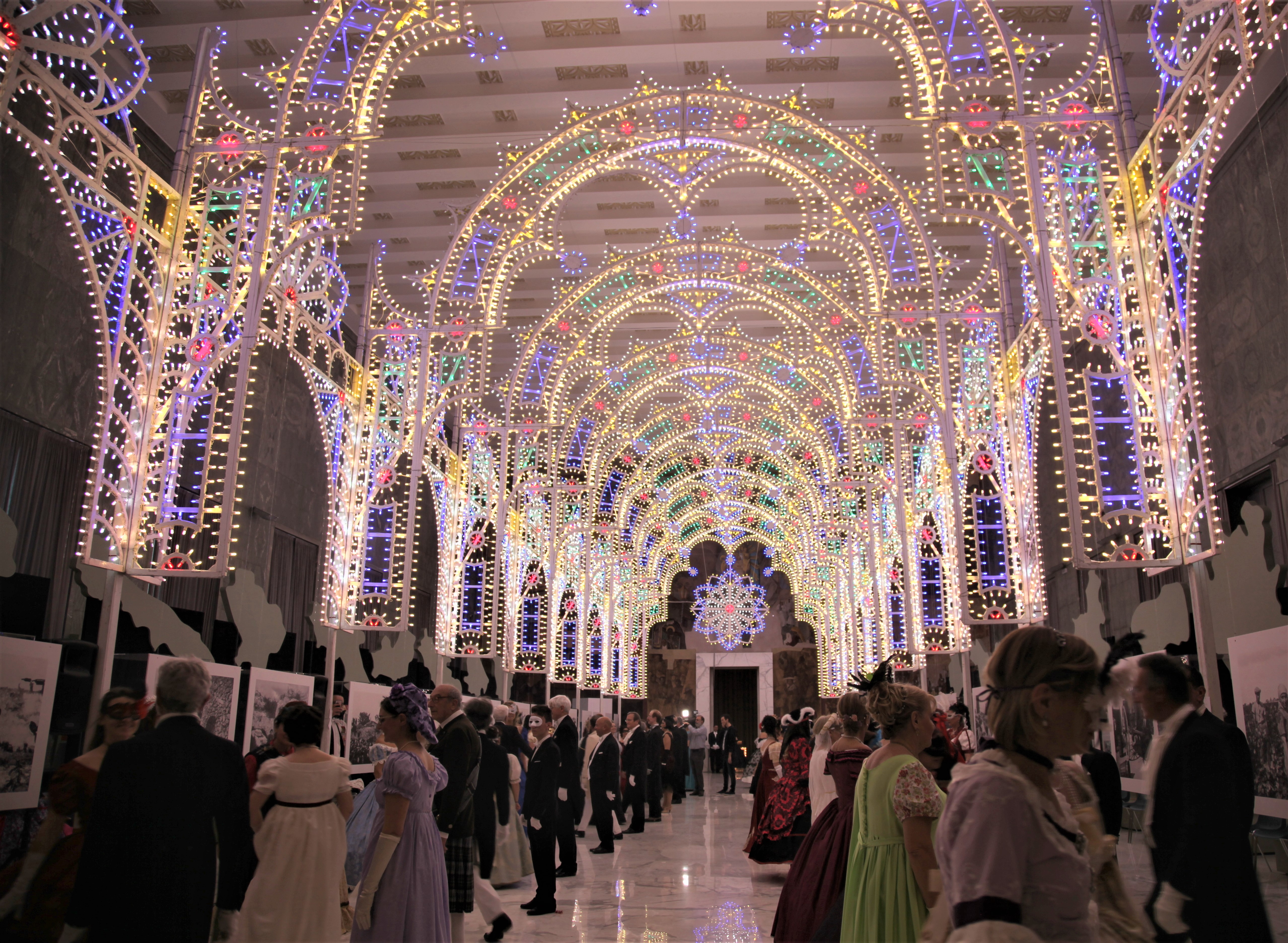 video Compagnia Nazionale Danza Storica